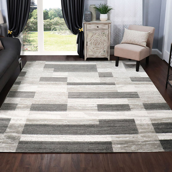Homeroots 5' X 8' Charcoal Patchwork Power Loom Stain Resistant Area Rug  Polypropylene 487093