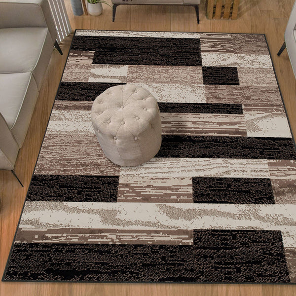 Homeroots 6' X 9' Chocolate Patchwork Power Loom Stain Resistant Area Rug  Polypropylene 487098