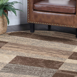 HomeRoots 7' Transitional Patchwork Area Rug in Beige, Slate Gray & Brown - Durable, Stylish & Stain-Resistant 8' Round 487107