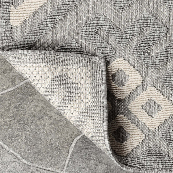 HomeRoots 5' X 7' Grey Geometric Area Rug - Stain Resistant, Non-Skid, Indoor/Outdoor, Perfect for High Traffic Spaces 487134