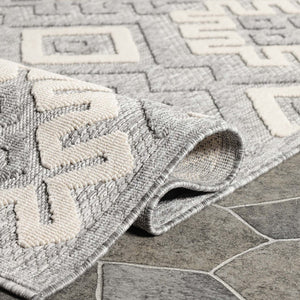 HomeRoots 5' X 7' Grey Geometric Area Rug - Stain Resistant, Non-Skid, Indoor/Outdoor, Perfect for High Traffic Spaces 487134