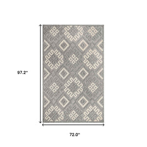 Homeroots 6' X 9' Grey Geometric Stain Resistant Non Skid Indoor Outdoor Area Rug  Polypropylene 487137