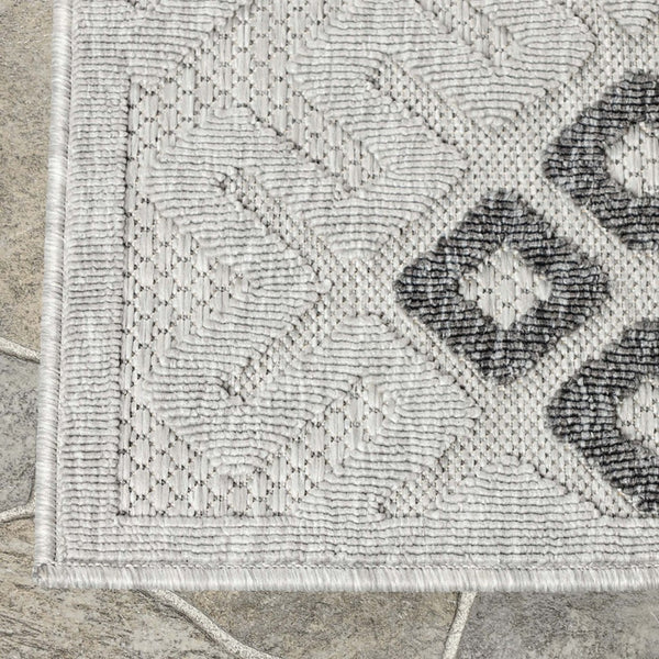 HomeRoots 7' Slate Geometric Area Rug - Stain Resistant, Non-Skid, Stylish Indoor/Outdoor Design for High-Traffic Spaces 487141