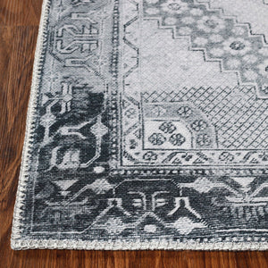 Homeroots 5' X 8' Light Gray Geometric Power Loom Distressed Stain Resistant Non Skid Area Rug  Polyester 487152