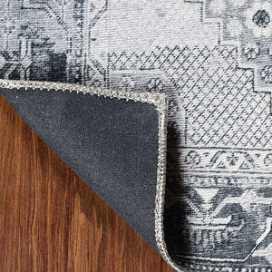 Homeroots 5' X 8' Light Gray Geometric Power Loom Distressed Stain Resistant Non Skid Area Rug  Polyester 487152