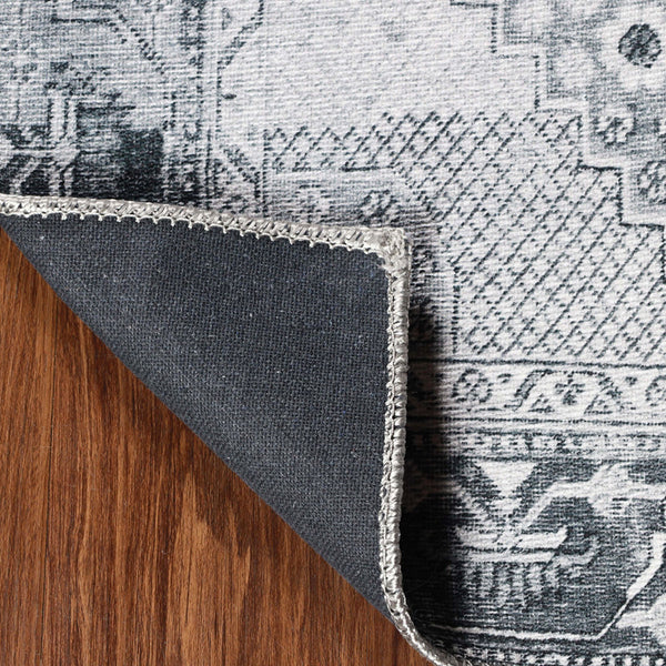 Homeroots 5' X 8' Light Gray Geometric Power Loom Distressed Stain Resistant Non Skid Area Rug  Polyester 487152