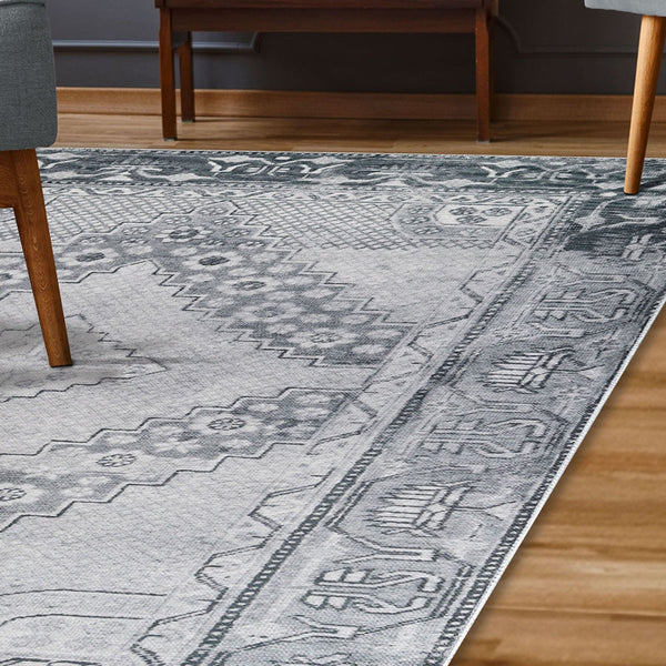 Homeroots 5' X 8' Light Gray Geometric Power Loom Distressed Stain Resistant Non Skid Area Rug  Polyester 487152