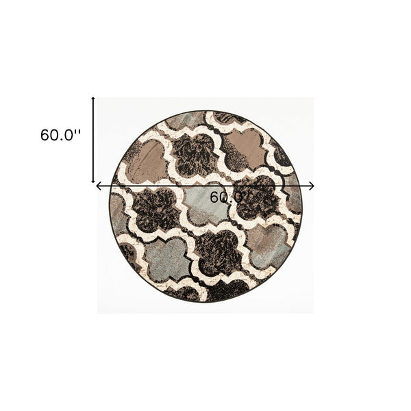 Homeroots 5' Round Chocolate Round Quatrefoil Power Loom Distressed Stain Resistant Area Rug  Polypropylene 487201
