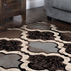 Homeroots 5' Square Chocolate Square Quatrefoil Power Loom Distressed Stain Resistant Area Rug  Polypropylene 487203