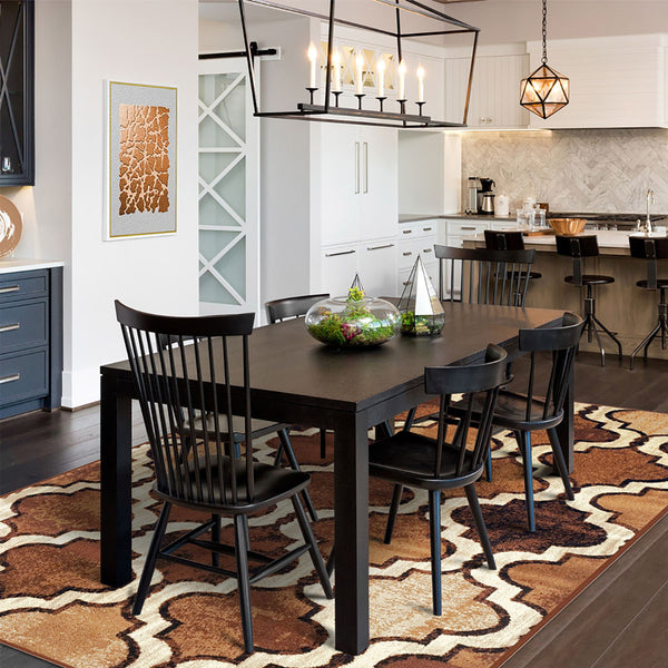 Homeroots 5' X 8' Brown Quatrefoil Power Loom Distressed Stain Resistant Area Rug  Polypropylene 487206