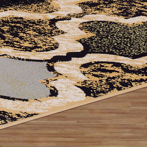 Homeroots 5' X 8' Multi Color Quatrefoil Power Loom Distressed Stain Resistant Area Rug  Polypropylene 487216