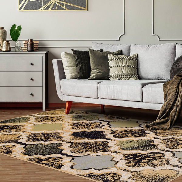 Homeroots 5' X 8' Multi Color Quatrefoil Power Loom Distressed Stain Resistant Area Rug  Polypropylene 487216