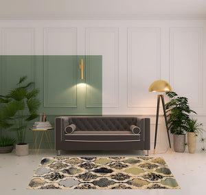 Homeroots 5' X 8' Multi Color Quatrefoil Power Loom Distressed Stain Resistant Area Rug  Polypropylene 487216