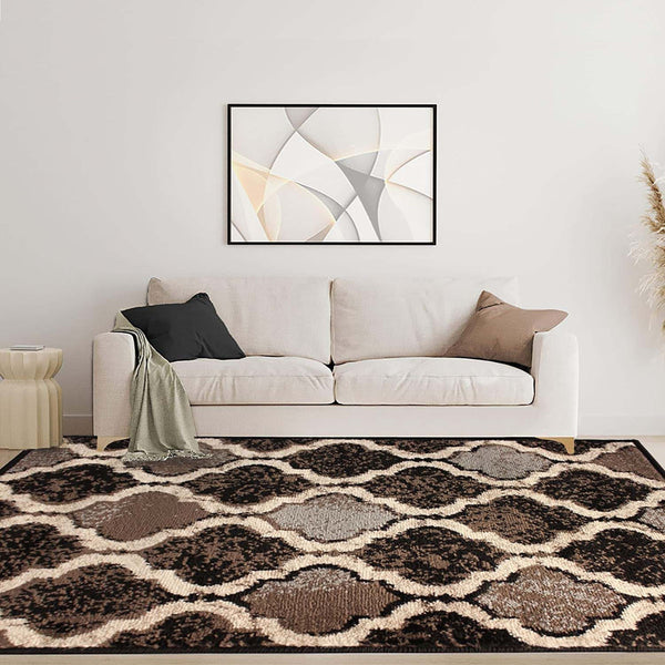 Homeroots 6' X 9' Chocolate Quatrefoil Power Loom Distressed Stain Resistant Area Rug  Polypropylene 487219