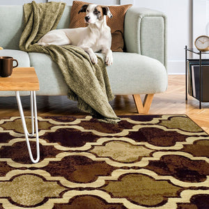 Homeroots 8' X 10' Coffee Quatrefoil Power Loom Distressed Stain Resistant Area Rug  Polypropylene 487230