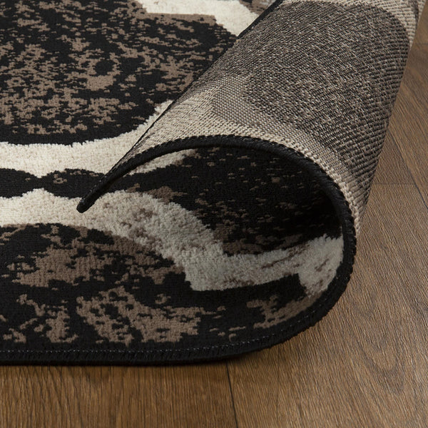 Homeroots 8' Square Chocolate Square Quatrefoil Power Loom Distressed Stain Resistant Area Rug  Polypropylene 487241