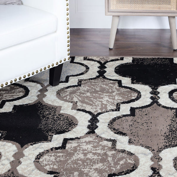HomeRoots 7' Distressed Quatrefoil Area Rug in Ivory, Brown, and Black - Stylish, Durable, and Pet-Friendly Decor 8' Square 487242