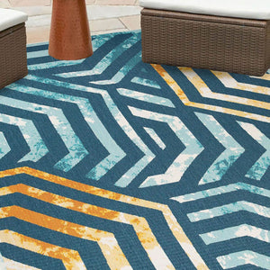 Homeroots 8' X 10' Navy Blue- Cream Geometric Stain Resistant Indoor Outdoor Area Rug  Polypropylene 487247