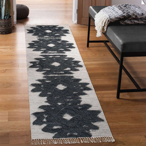 Homeroots 10' Ivory And Charcoal Wool Geometric Flatweave Handmade Stain Resistant Runner Rug With Fringe  Wool 487288