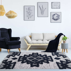 Homeroots 4' X 6' Black And Ivory Wool Geometric Flatweave Handmade Stain Resistant Area Rug With Fringe  Wool 487291