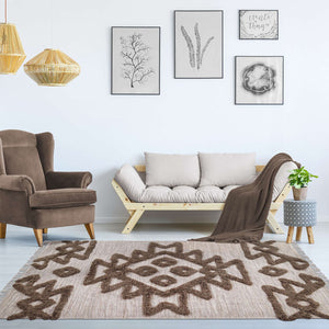 Homeroots 4' X 6' Sand And Taupe Wool Geometric Flatweave Handmade Stain Resistant Area Rug With Fringe  Wool 487293