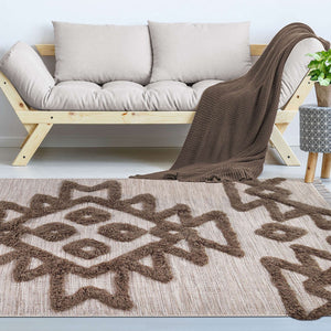 Homeroots 4' X 6' Sand And Taupe Wool Geometric Flatweave Handmade Stain Resistant Area Rug With Fringe  Wool 487293
