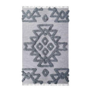 Homeroots 4' X 6' Silver And Grey Wool Geometric Flatweave Handmade Stain Resistant Area Rug With Fringe  Wool 487294
