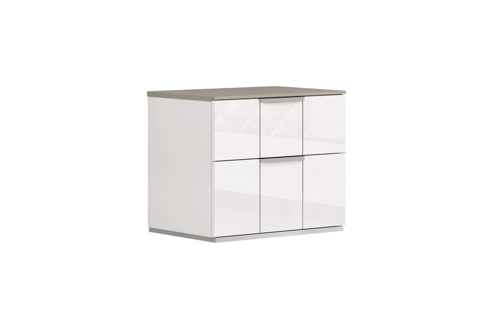 Homeroots 20" White Contemporary Two Drawer Nightstand   487330