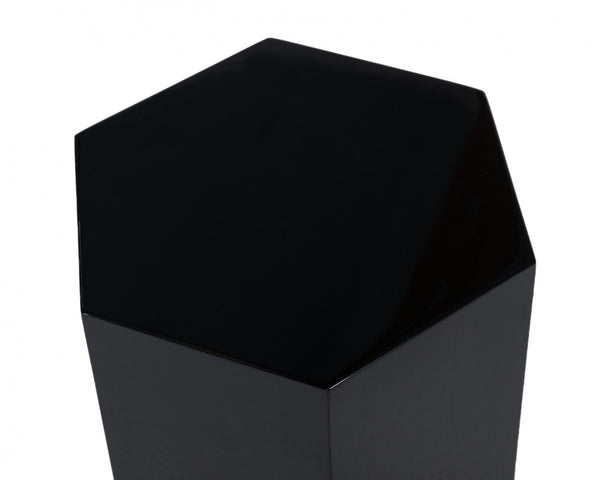 Homeroots 17" Black High Gloss Manufactured Wood Hexagon End Table   487342