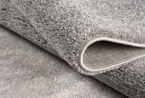 Homeroots 8' X 11' Gray Damask Washable Non Skid Area Rug  Polyester 487553