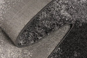 HomeRoots 4' Black Abstract Area Rug - Modern Power Loomed Design, Stain-Resistant & Durable for Everyday Use 4' X 6' 487554