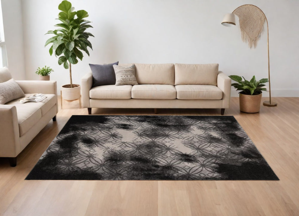 Homeroots 8' X 11' Black Abstract Power Loom Stain Resistant Area Rug  Polyester 487555