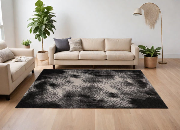Homeroots 8' X 11' Black Abstract Power Loom Stain Resistant Area Rug  Polyester 487555