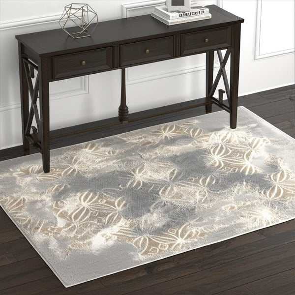 HomeRoots 4' X 6' Light Grey Abstract Area Rug – Durable, Stain Resistant, Modern Design for Any Home Decor 487556