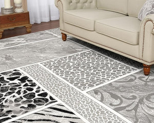 HomeRoots 4' Grey Geometric Area Rug - Power Loomed, Stain Resistant, Modern Design for Home Décor Style 5' X 8' 487575