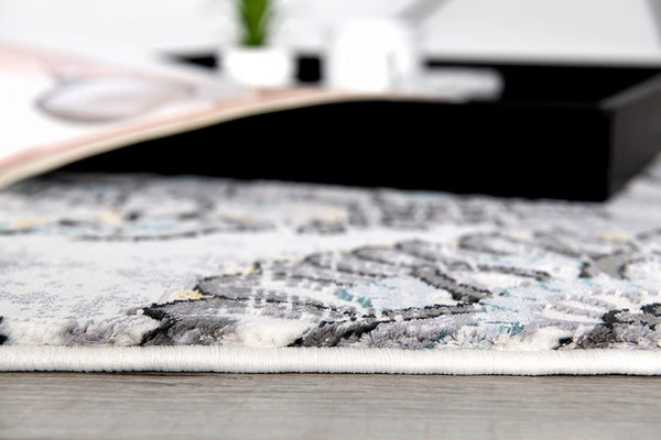 Homeroots 2' X 20' Grey Floral Power Loom Stain Resistant Area Rug  Polyester,Cotton 487626