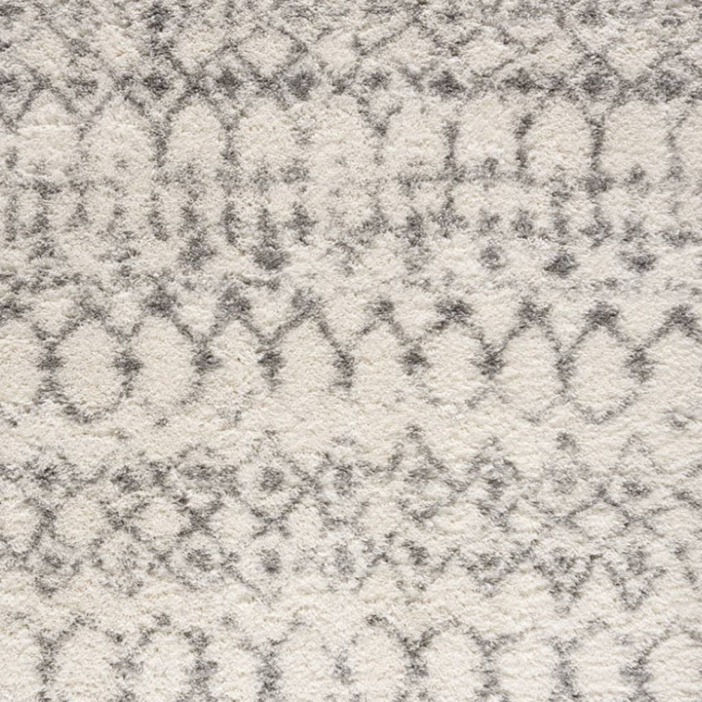 HomeRoots 5' Plush Gray and Ivory Southwestern Shag Area Rug – Cozy, Durable Design for Any Room Decor 7' X 9' 487659