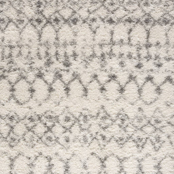 HomeRoots 5' Plush Gray and Ivory Southwestern Shag Area Rug – Cozy, Durable Design for Any Room Decor 7' X 9' 487659