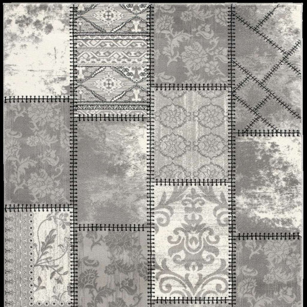 HomeRoots 4' Gray and Ivory Damask Area Rug - Timeless Elegance, Machine Washable, Durable for High-Traffic Areas 7' X 9' 487661
