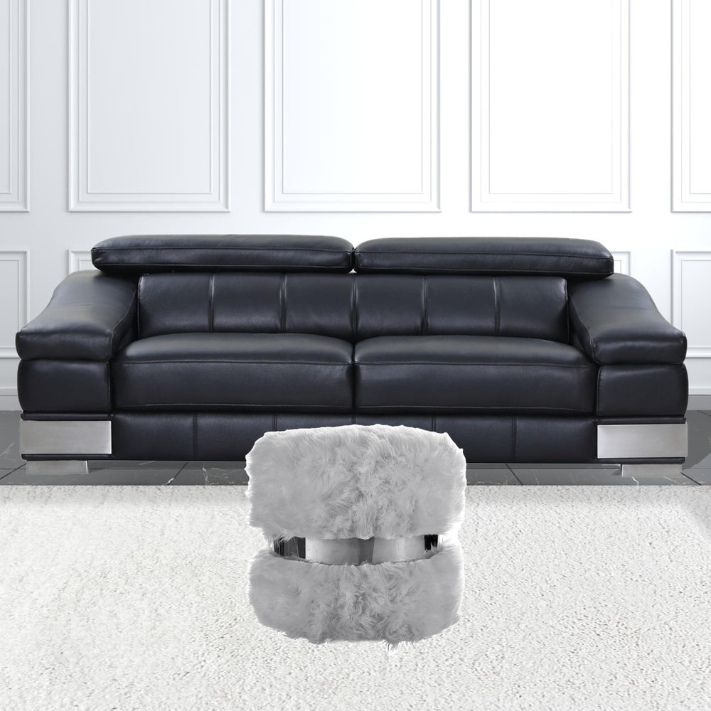 HomeRoots 18" Plush Faux Fur Round Ottoman - Stylish Accent for Modern Living Rooms, Bedrooms & More Grey/Silver 487748