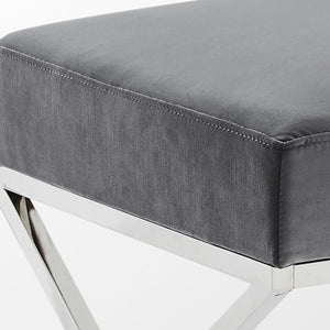 Homeroots 18" Gray Velvet And Silver Ottoman Grey,Velvet  487856