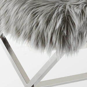 Homeroots 18" Gray Faux Fur And Silver Ottoman Grey,Faux Fur  487859