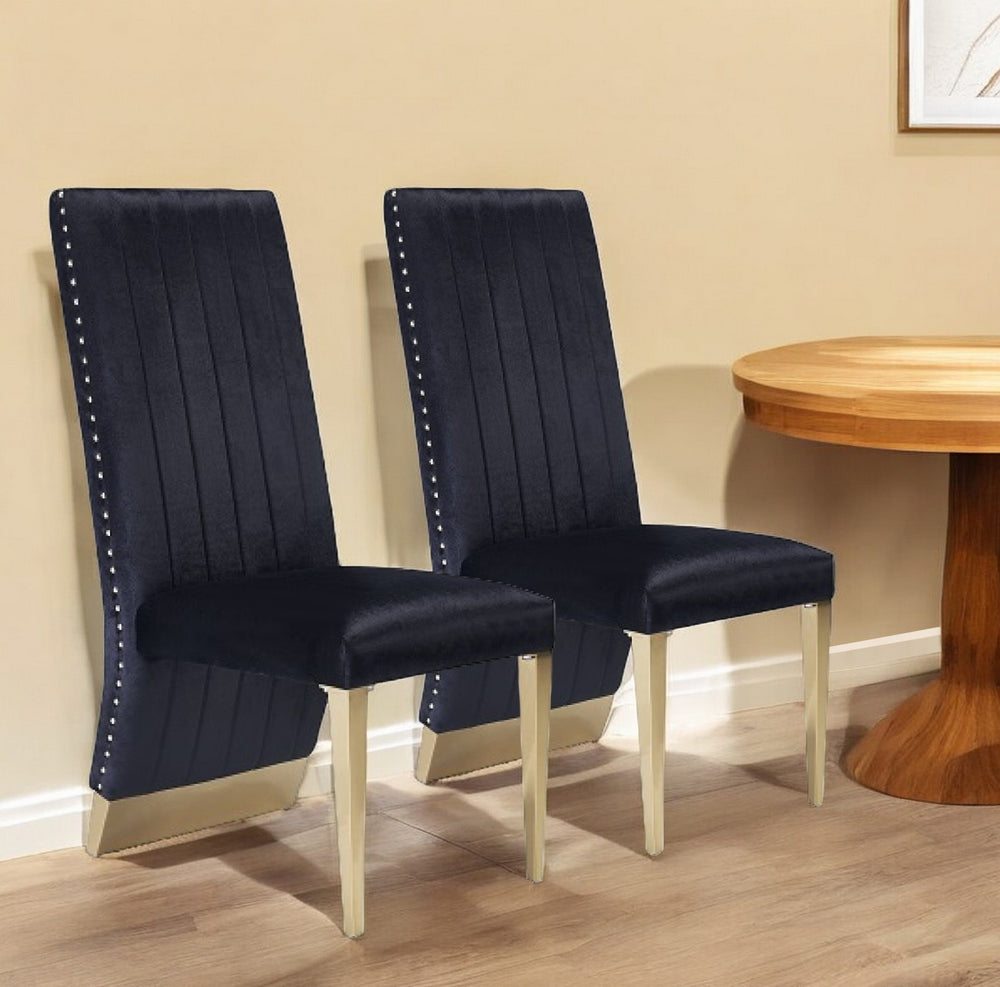 Homeroots Set Of Two Tufted Black And Gold Upholstered Velvet Dining Side Chairs   488009