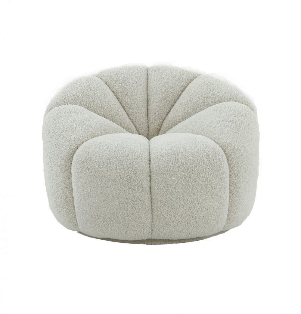 HomeRoots 38" White Sherpa Lounge Chair - Cozy, Stylish Seating with Plush Upholstery for Modern Interiors 488440