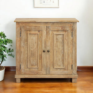 HomeRoots 34" Elegant Light Brown Solid Wood Sideboard - Stylish Storage with Two Doors for Any Room 488492