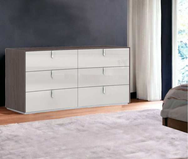 Homeroots 62" Gray Six Drawer Double Dresser  Manufactured Wood 488509