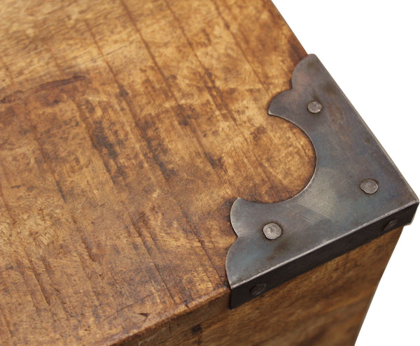 Homeroots 20" Natural Brown Solid Wood Square End Table   488537