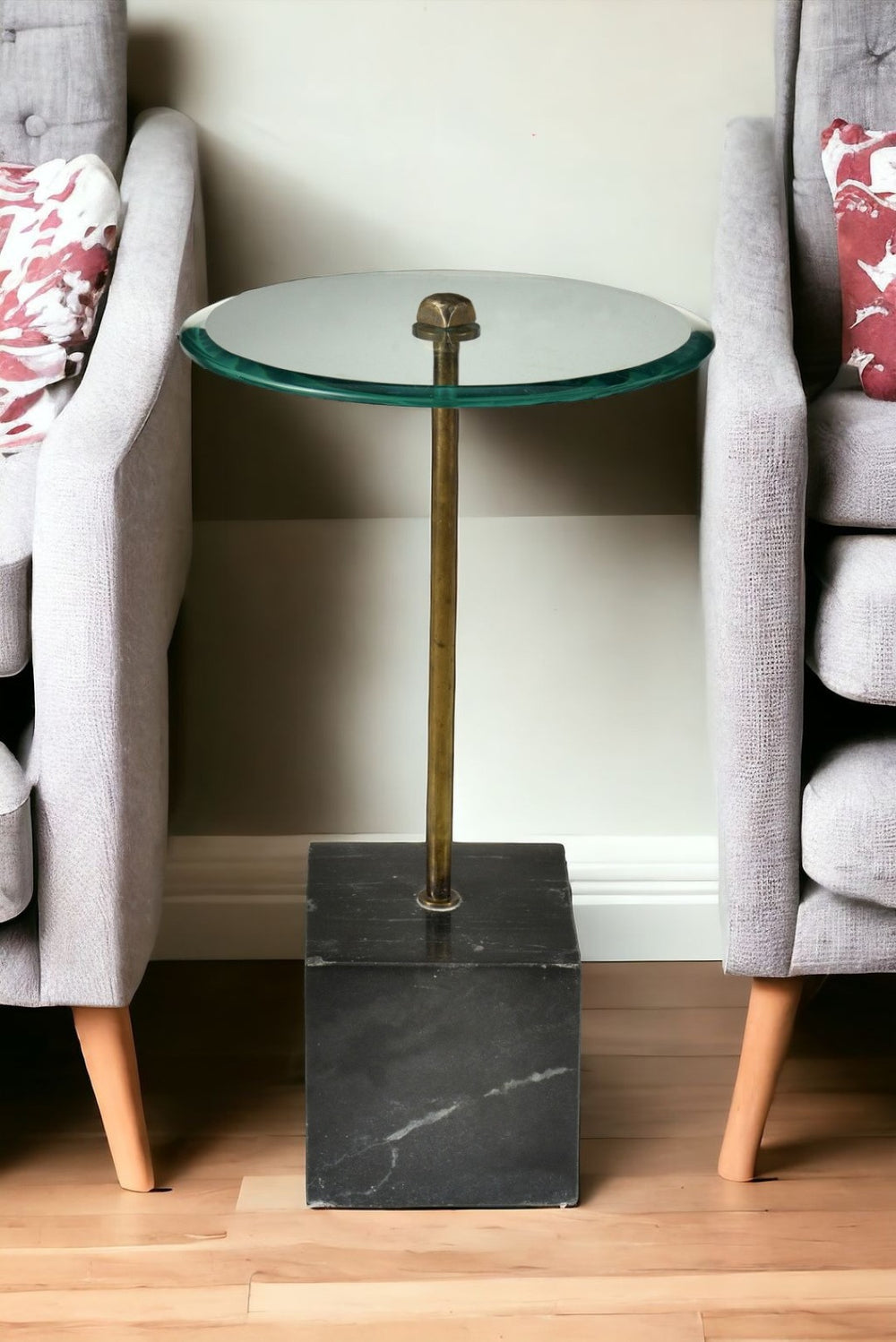 HomeRoots 22" Sleek Black Marble and Clear Glass Round End Table - Modern Accent for Any Space 488558