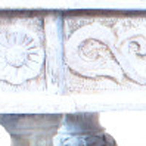 Homeroots 54" White Solid Wood Distressed Console Table   488793