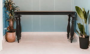 Homeroots 54" Black Solid Wood Distressed Console Table   488806